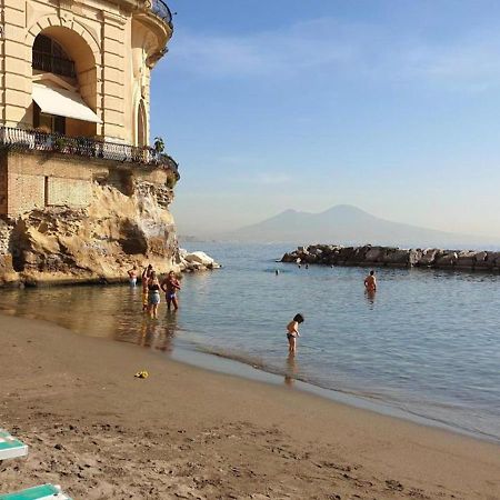 Apartments Hotel Real Suite Napoli Chiaia Mergellina Extérieur photo