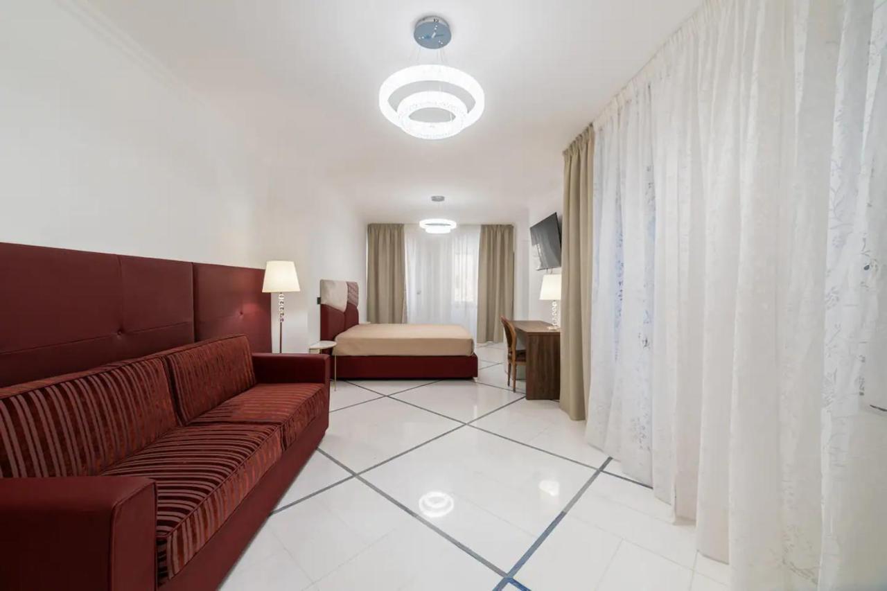 Apartments Hotel Real Suite Napoli Chiaia Mergellina Extérieur photo